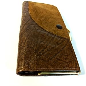 Buxton Vtg Brown Side Saddle Timeless Leather Wallet, Clasp.  7" x 4" x 1"